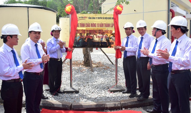 Gắn biển Trạm biến áp 220Kv Phong Điền