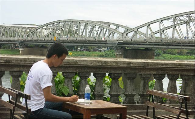 Vẻ đẹp Huế qua tranh ký họa