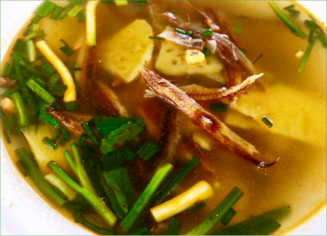 Cá trích khô nấu canh