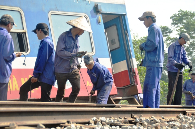 Chậm chuyến dây chuyền vì tàu không phanh đúng điểm dừng tránh