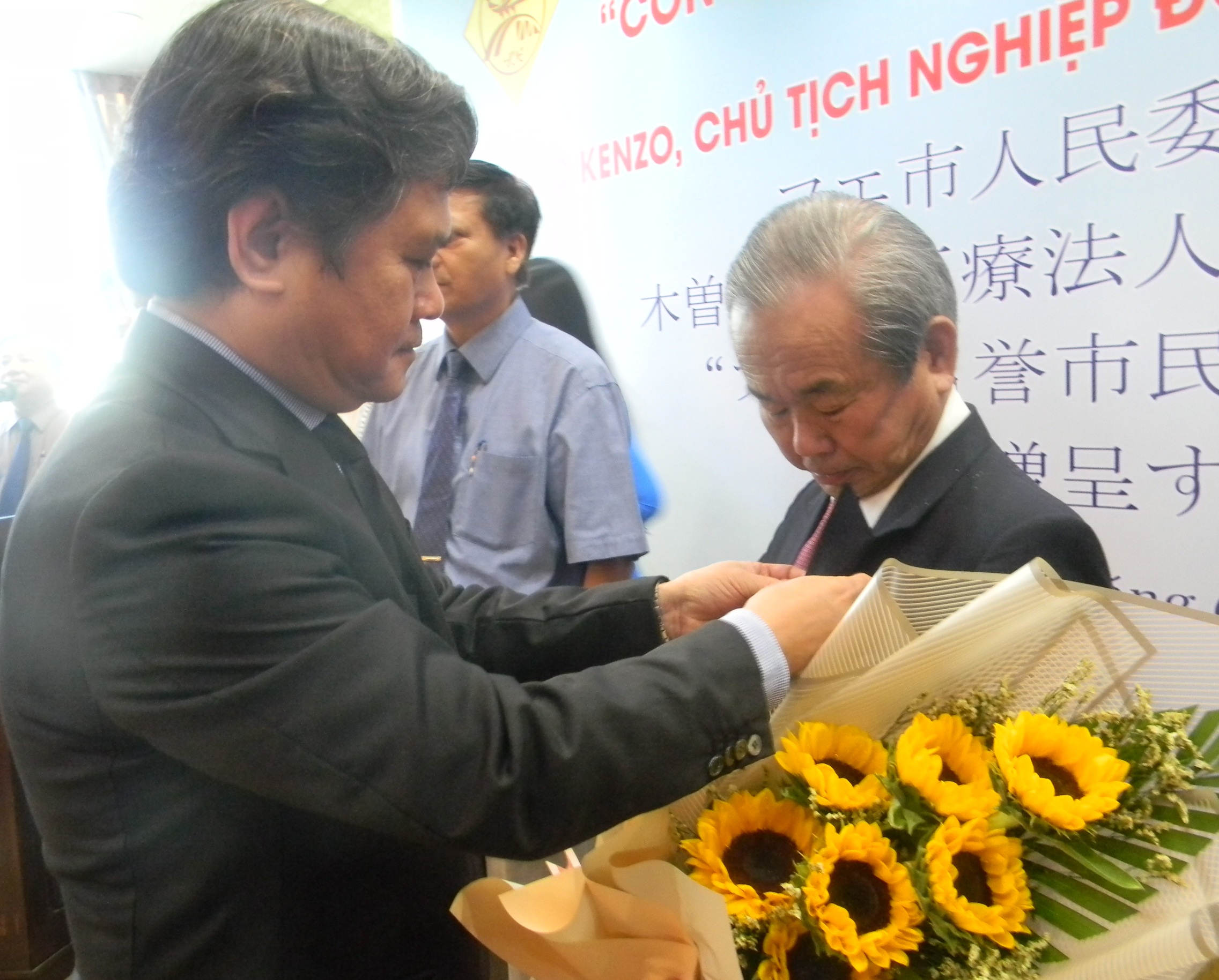 Trao danh hiệu công dân danh dự cho ông Kiso Kenzo