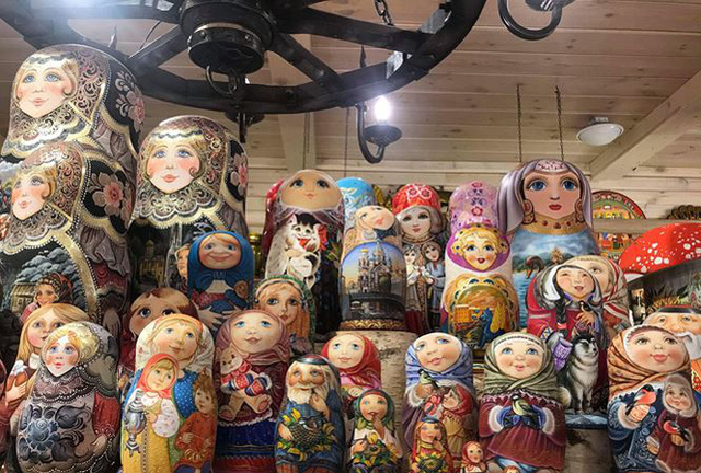 Vì sao người Nga yêu quý búp bê Matryoshka
