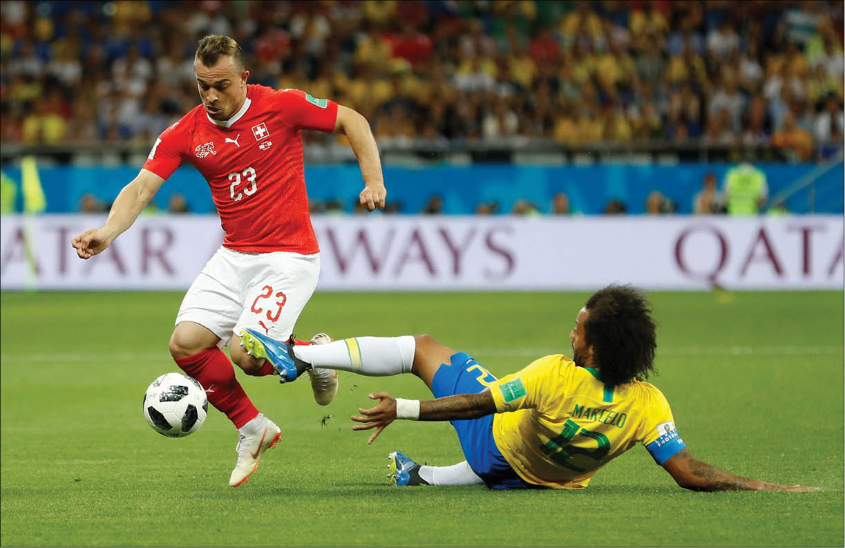 Kẻ tám lạng, người nửa cân