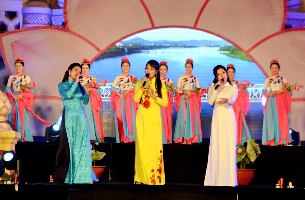 Lotus Festival to held annually in Hue city