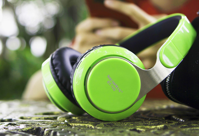 SoundMax trình làng loạt tai nghe không dây mới