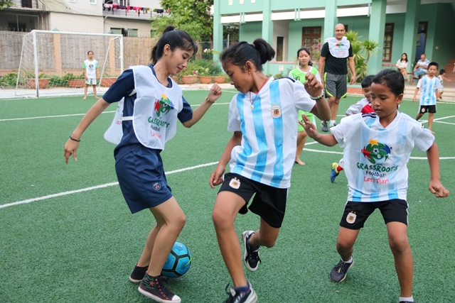 Giao lưu và trải nghiệm bóng đá vui cùng 4 “cầu thủ” trở về từ FIFA World Cup