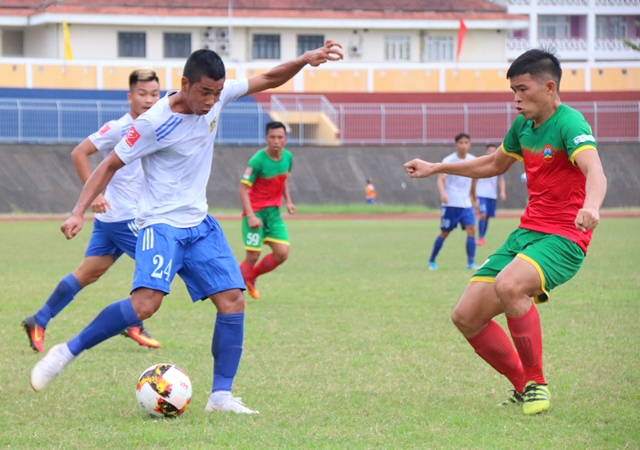 CLB Bóng đá Huế bỏ lỡ nhiều cơ hội