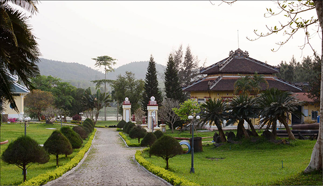 Chưa có bến thuyền du lịch Vạn Niên