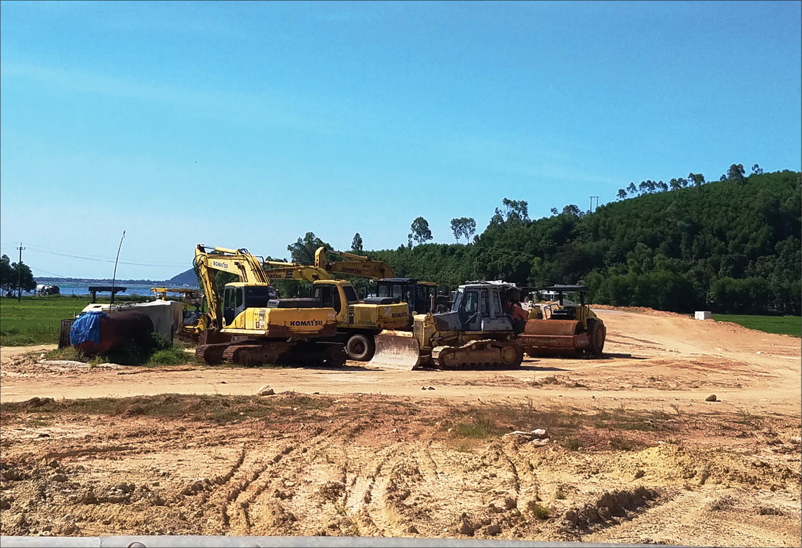 Tiềm ẩn nguy cơ tai nạn giao thông trước hầm Phước Tượng