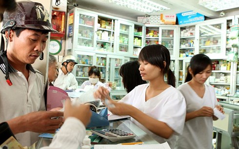 Giá thuốc và dịch vụ y tế tăng gần 17,5 , đẩy CPI 7 tháng tăng mạnh