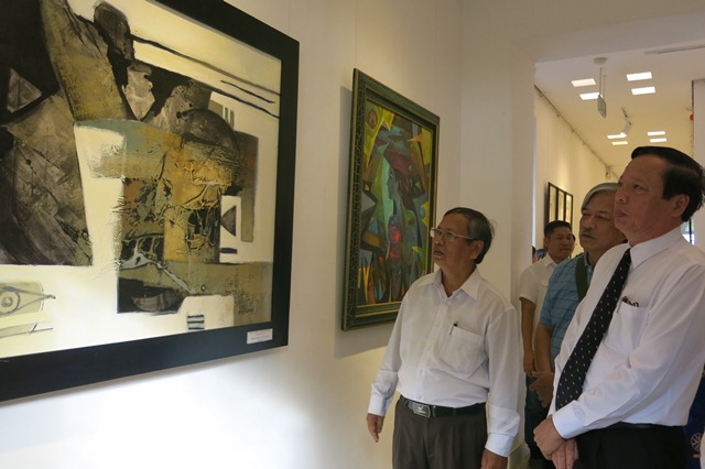 34 tác phẩm tham gia triển lãm “Sắc thu”