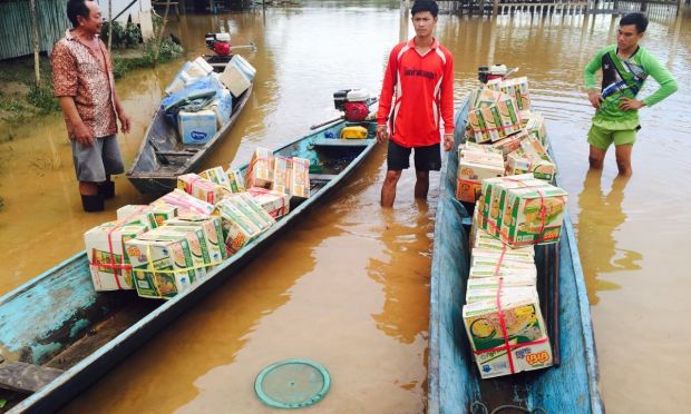 UNICEF hỗ trợ Lào cứu hộ nạn nhân sau lũ