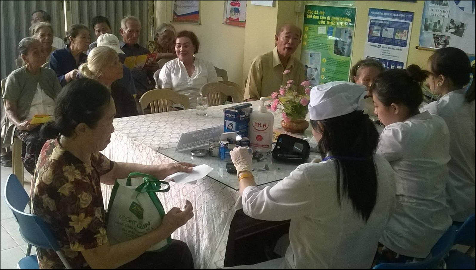 Chất lượng dân số Người già, trẻ em là mối quan tâm hàng đầu