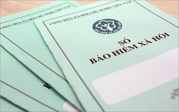Mobilizing people to join voluntary social insurance