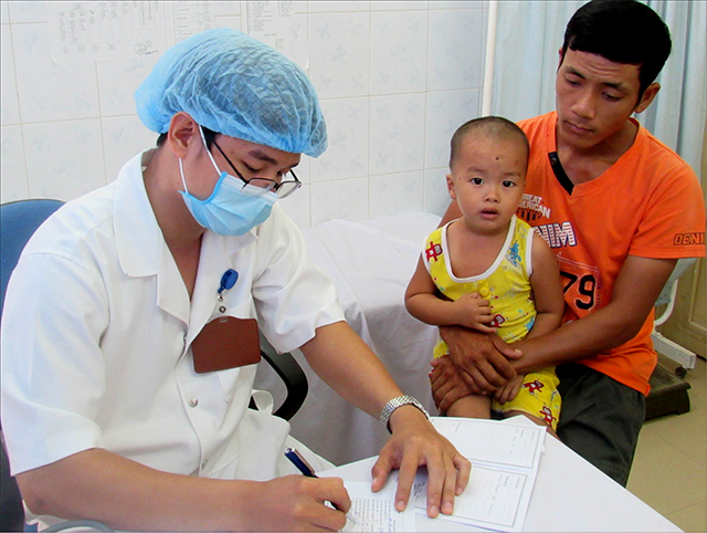 Nâng tỷ lệ người tham gia BHYT bằng những minh chứng cụ thể