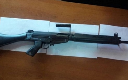 Trộm đánh cắp hơn 40 khẩu súng trường quân dụng, thay bằng súng đồ chơi