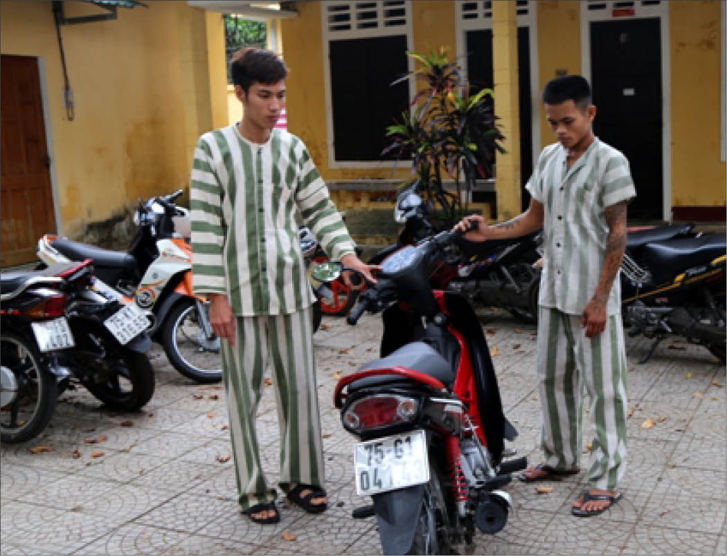 Bắt 2 tên trộm hàng loạt mô tô giữa ban ngày