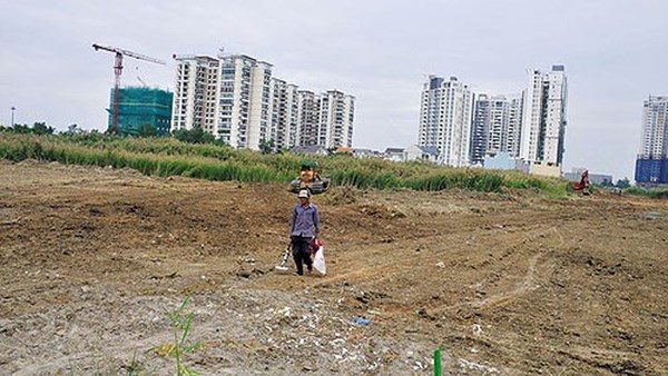 Luật Đất đai có kẽ hở, nhóm lợi ích thâu tóm đất đai