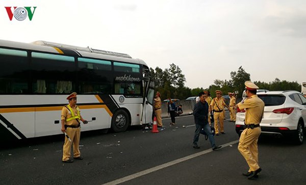 CSGT dồn lực đảm bảo an toàn sau trận bóng đá Việt Nam – Hàn Quốc