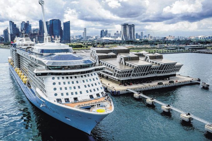 ASEAN đẩy mạnh lĩnh vực dịch vụ và tăng cường hội nhập trong khu vực