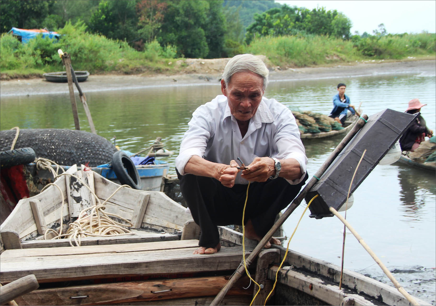 Yêu biển, sá gì hiểm nguy