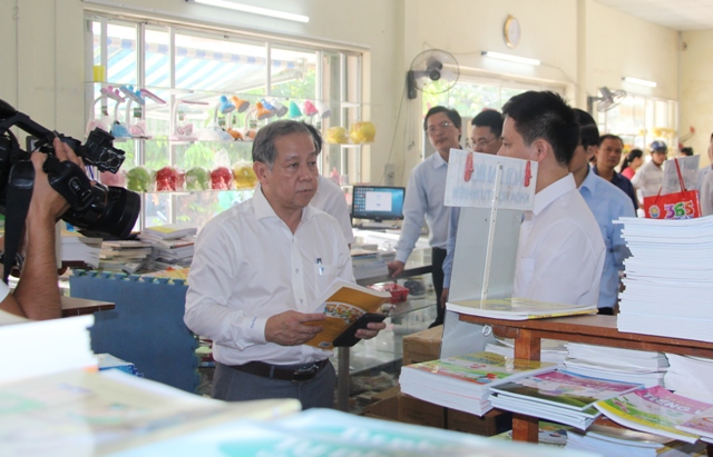 Khai thác tốt cơ sở vật chất, thiết bị dạy học và đồ dùng hiện có