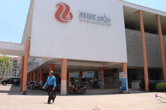 Đã hoàn trả tiền nợ BHXH cho giáo viên Trường phổ thông Huế Star