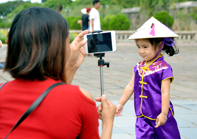 Hue city attracts tourists on the National Day
