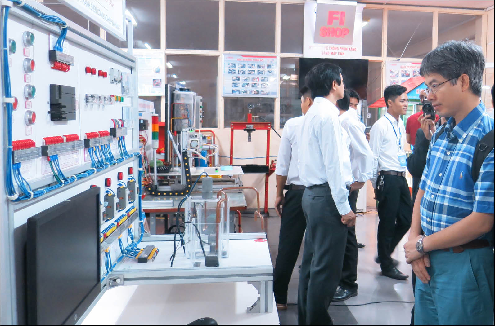 Nghĩ khác về trường nghề