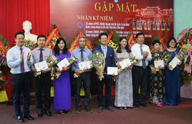 Trao di sản trong tay thế hệ trẻ một cách tốt hơn