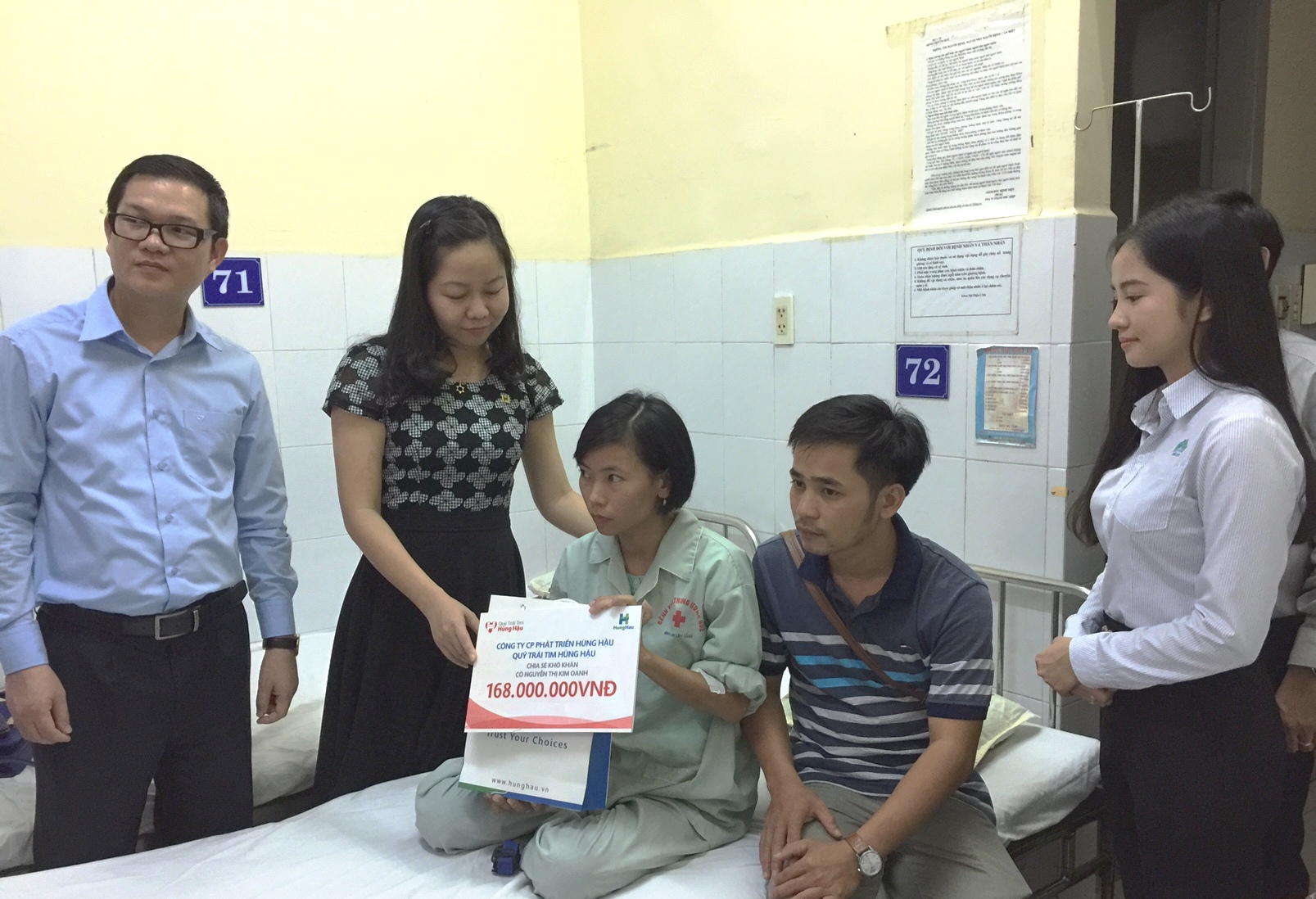 Trao 193 triệu đồng hỗ trợ ghép thận cho cô giáo Nguyễn Thị Kim Oanh