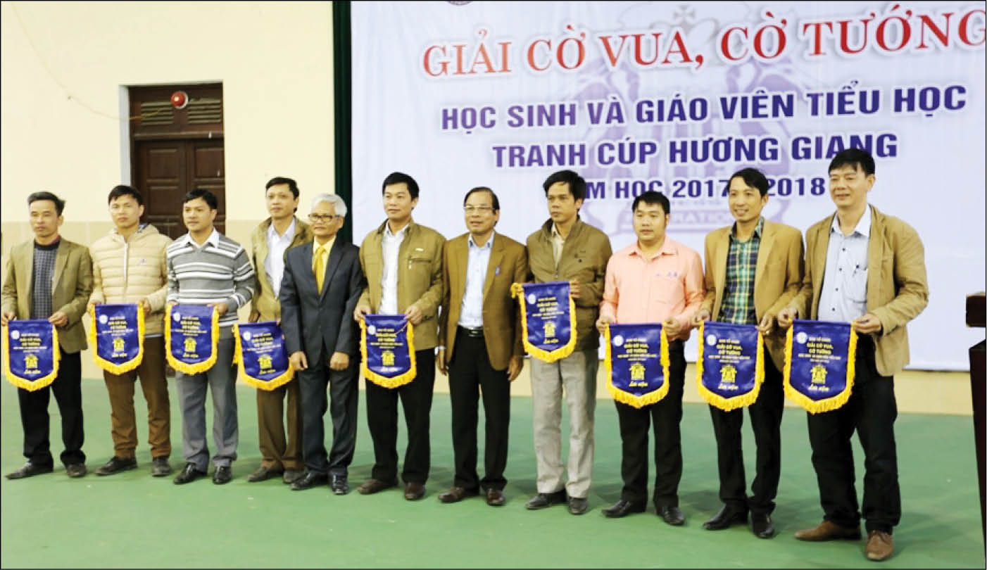 Người đi cùng những thăng trầm của bộ môn cờ ở Huế