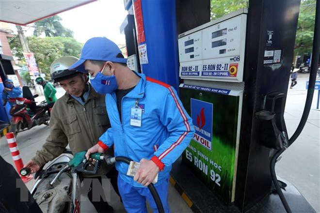 Cả nước tiêu thụ khoảng 1,78 triệu m3 xăng E5 RON92 trong nửa đầu 2018