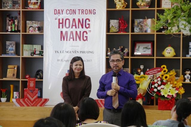 “Dạy con trong hoang mang” được nhận giải sách hay