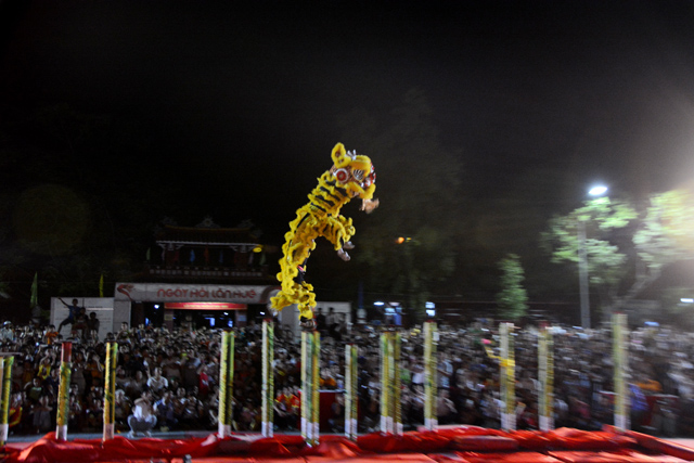 Mãn nhãn với ngày hội lân