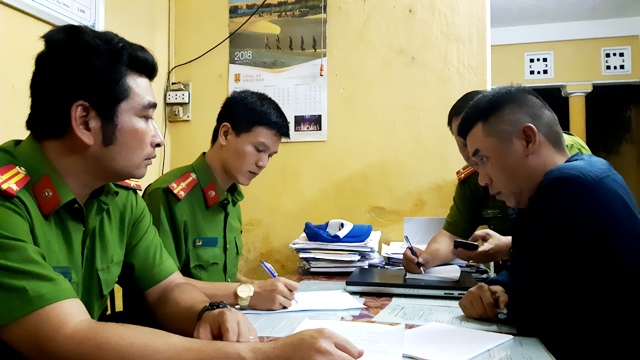 Bắt hai đối tượng trộm tài sản