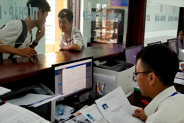 Vì sự hài lòng của người dân