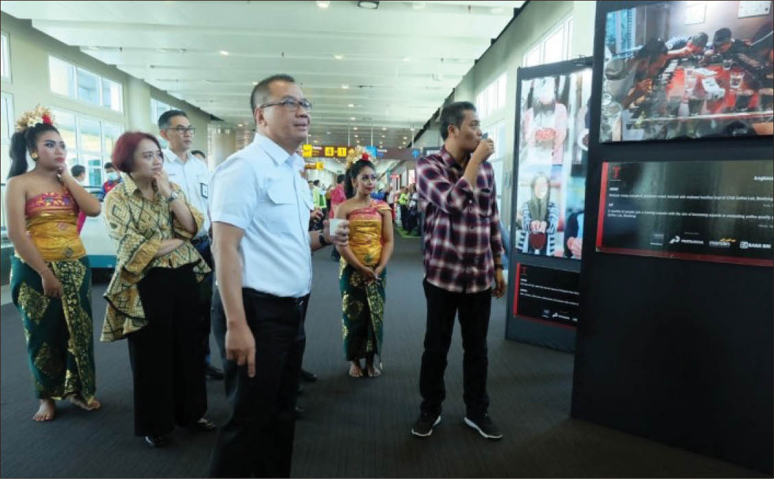 Triển lãm ảnh về cà phê tại sân bay Bali