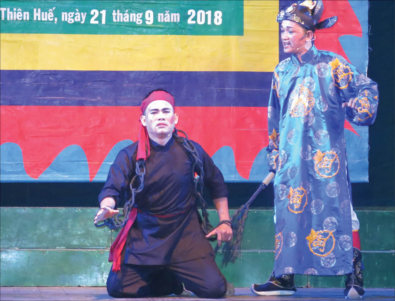 Dựng vở diễn Đam mê  tự nguyện