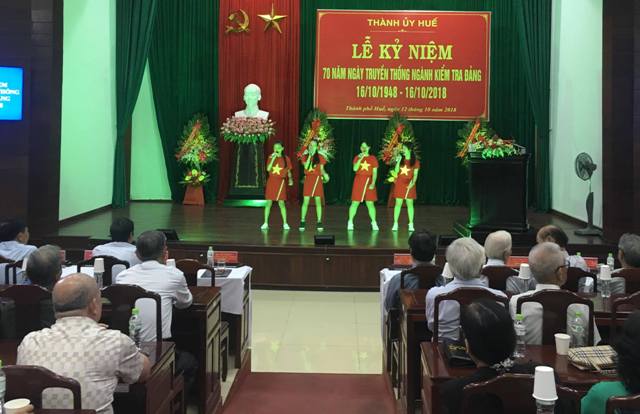 Thành ủy Huế kỷ niệm 70 năm ngày truyền thống Ngành kiểm tra Đảng
