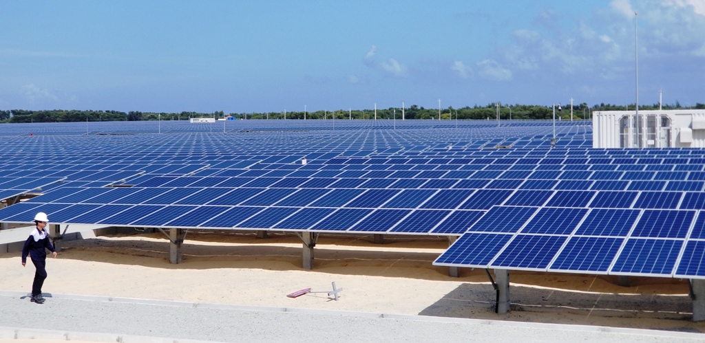 Ngắm cận cảnh Nhà máy Điện mặt trời TTC Phong Điền