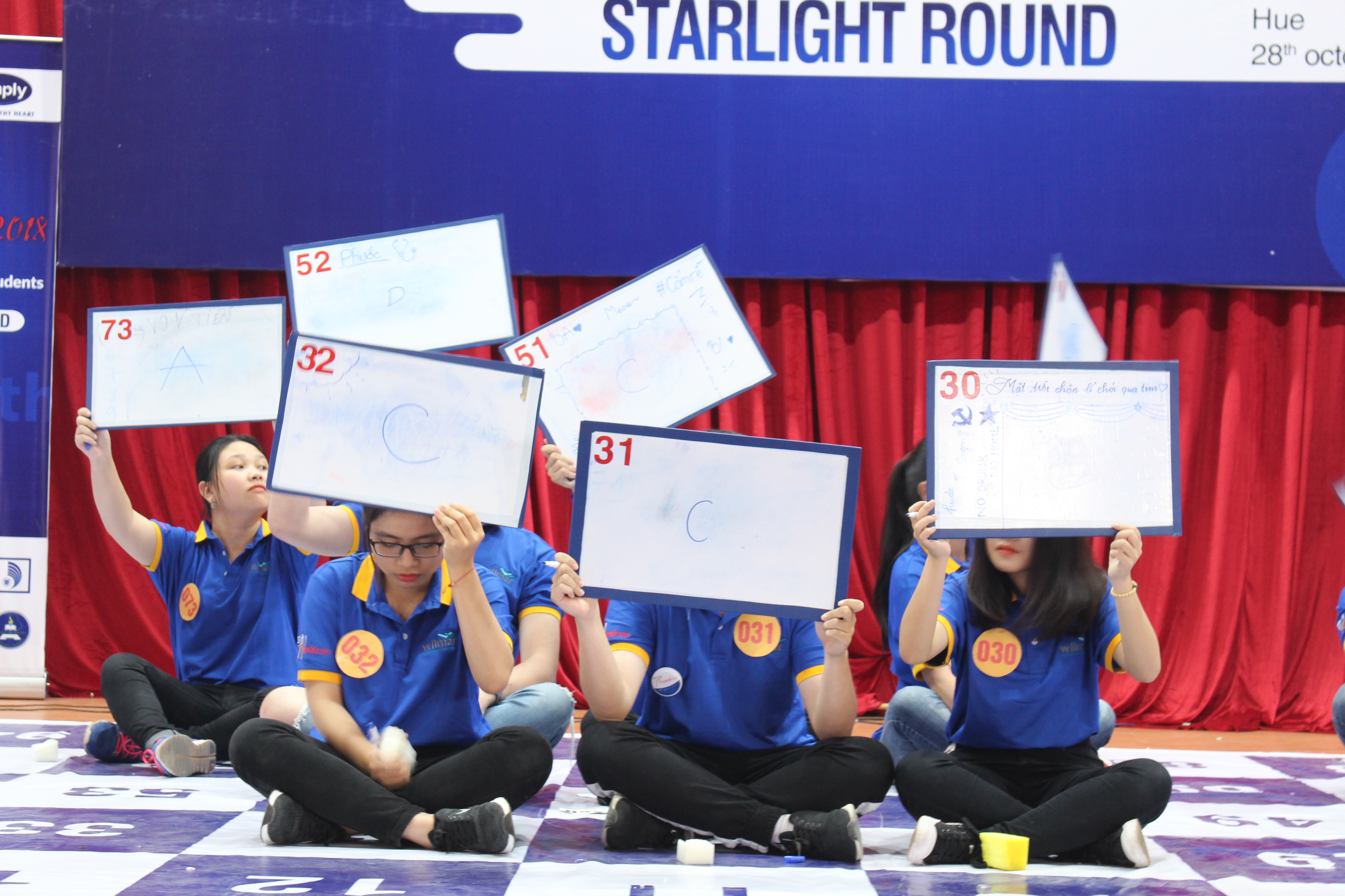 100 thí sinh xuất sắc tham gia sân chơi ngoại ngữ