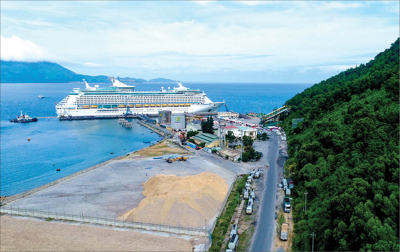 Xây dựng sản phẩm mới để hút khách tàu biển