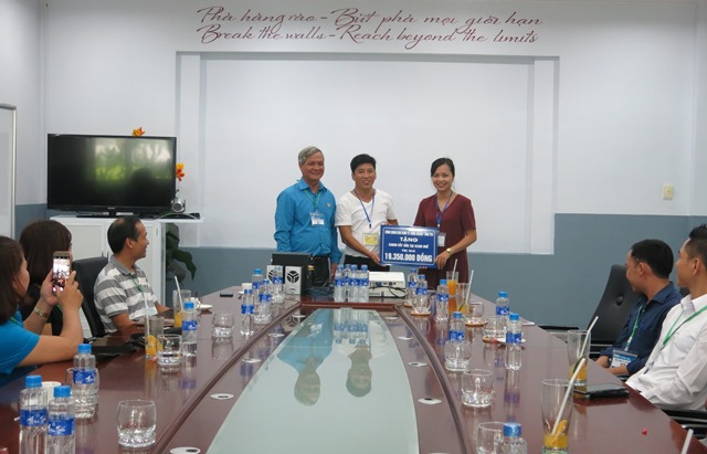 Trao đổi kinh nghiệm hoạt động công đoàn từ Scavi Huế