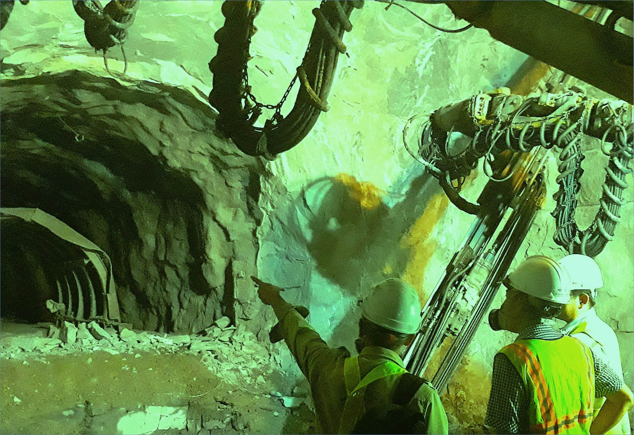 Đẩy nhanh tiến độ mở rộng hầm đường bộ Hải Vân 2