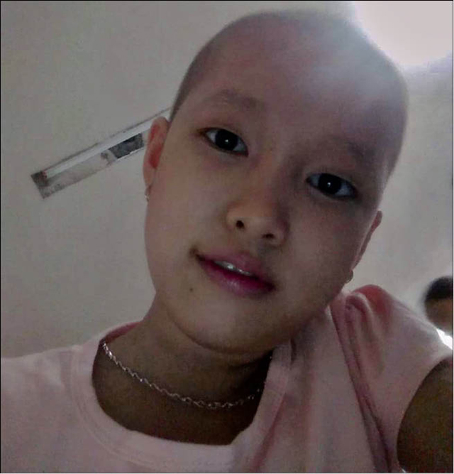 Mong có tiền tiếp tục lo cho con