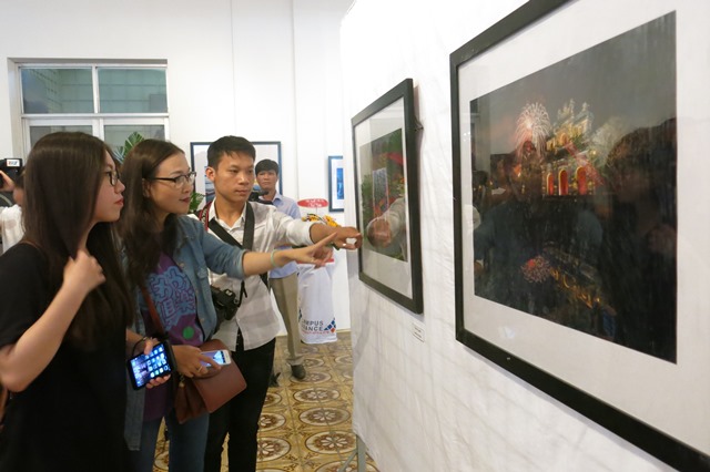 Triển lãm “Xứ mộng mơ”