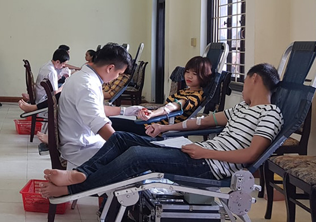 “Giọt máu – Kho báu tình người”