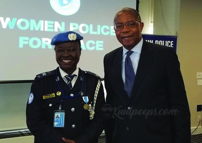 LHQ trao giải nữ sỹ quan gìn giữ hòa bình 2018 cho bà Phyllis Osei