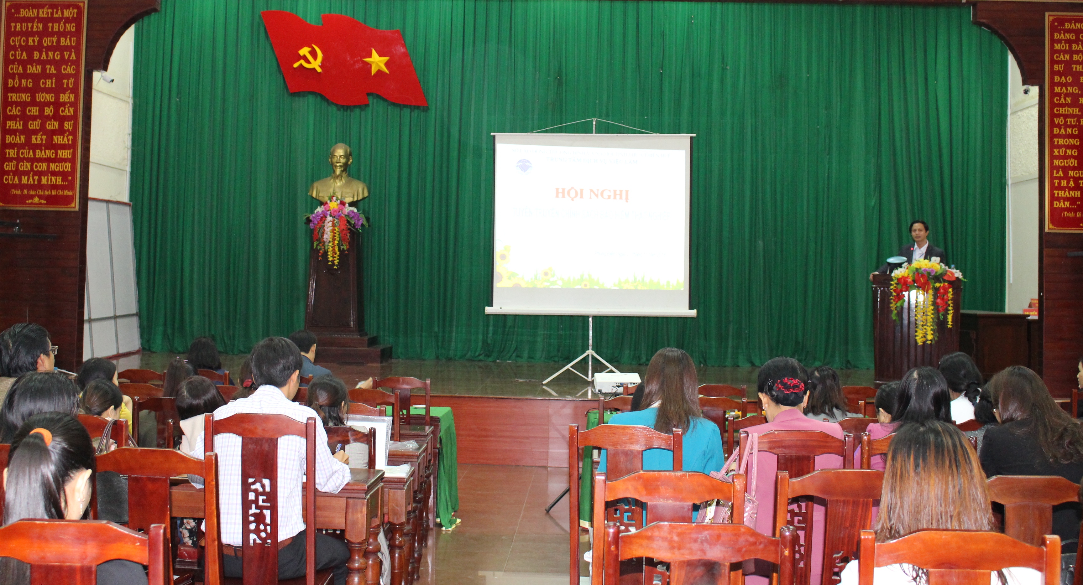 Phong Điền Tập huấn tuyên truyền chính sách bảo hiểm thất nghiệp năm 2018